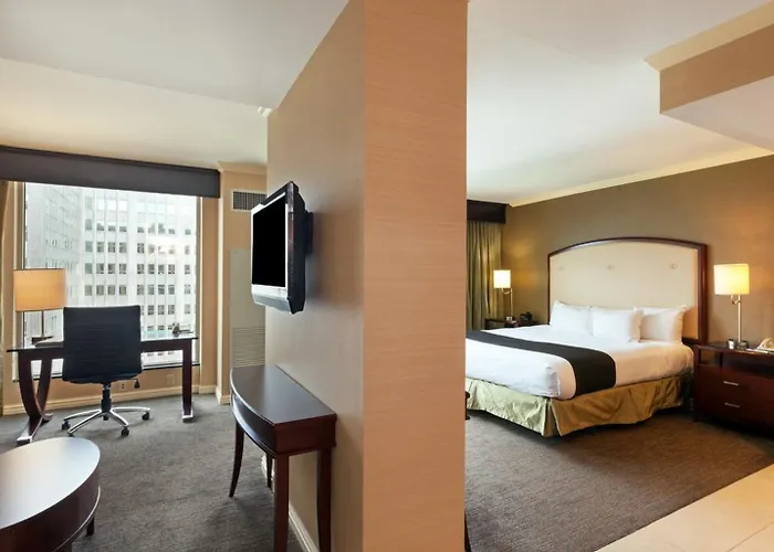 Wyndham Grand 4*