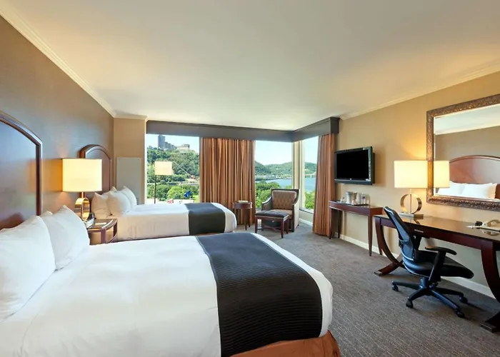 Wyndham Grand 4* Pittsburgh