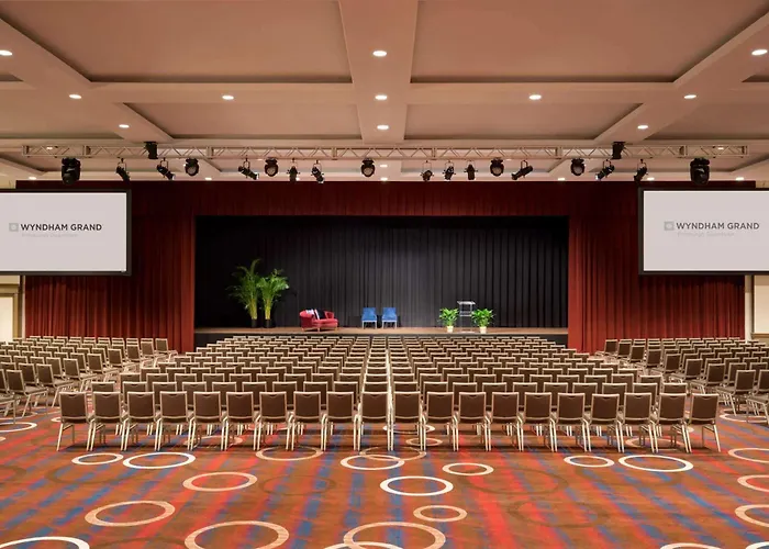 Hotel Wyndham Grand 4*