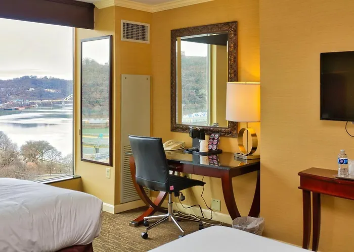 Wyndham Grand 4*