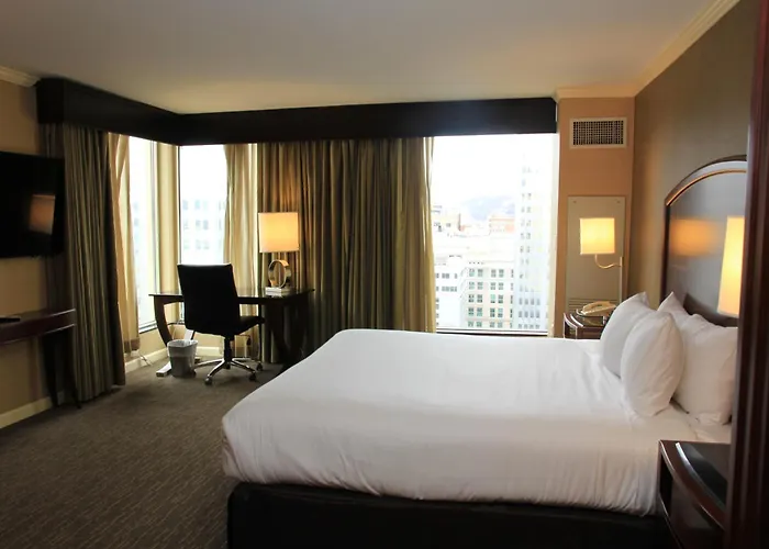 Hotel Wyndham Grand 4*
