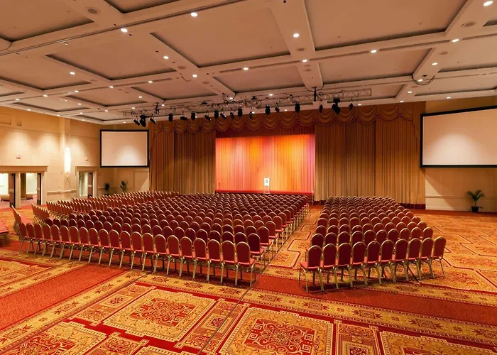 Wyndham Grand